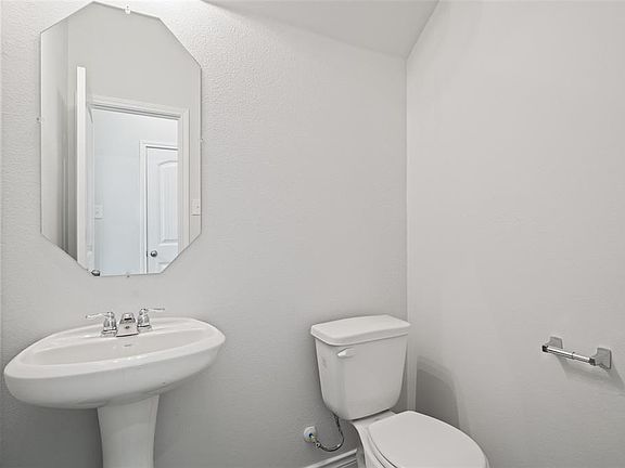 3rd image of 3622 Judges Dr