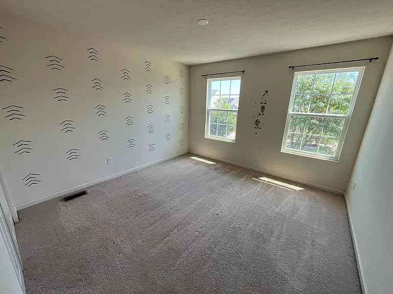 2045 Lakecrest Dr — Photo 29