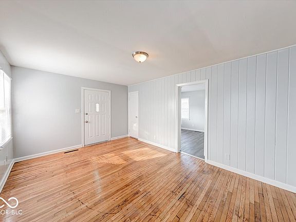 5th image of 1830 E Raymond St