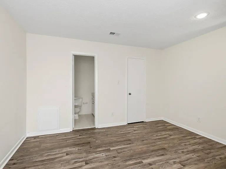 20315 Sunny Shores Dr #B — Photo 14