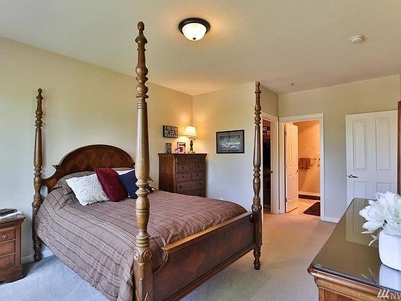 4th image of 22609 NE Alder Crest Dr Unit 3B