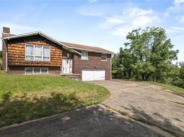 26 Petrak St, Charleroi, PA 15022