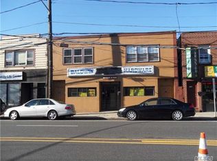 1850 Grand Ave, Baldwin, NY 11510
