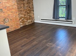 223 Newbury St #3A, Boston, MA 02116
