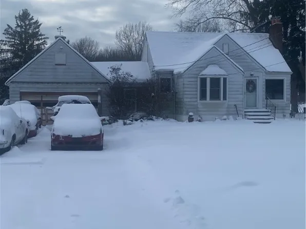 12081 Albion Rd, North Royalton, OH 44133