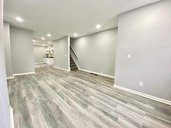 2nd image of 431 N 50th St