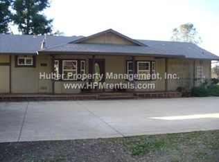 8200 Hastings Ln, Auburn, CA 95602