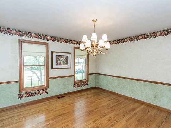 4th image of 5341 Somerworth Ln