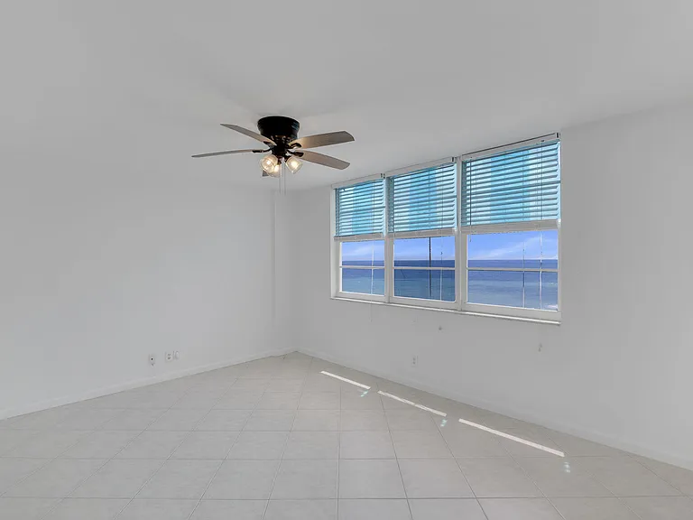 750 N Ocean Blvd #1904 — Photo 16