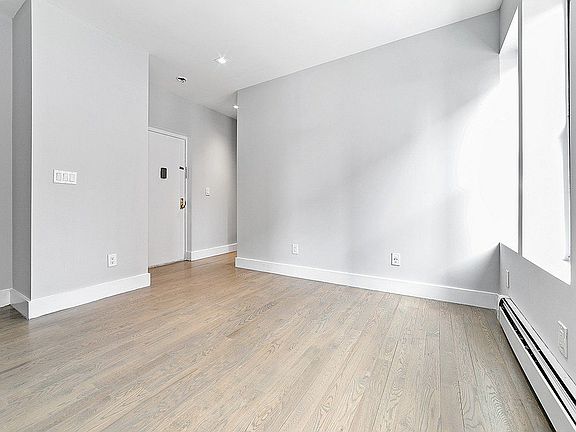 2nd image of 326 E 117th St APT 24