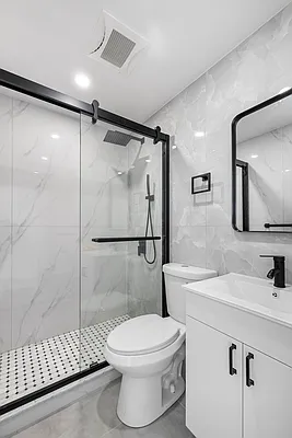Bathroom, photo 2