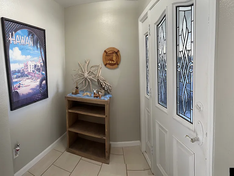 Laguna Dr E — Photo 2