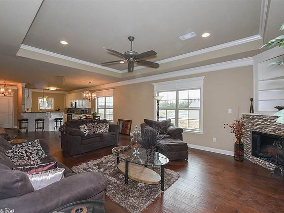 4th image of 7220 Stonehenge Dr