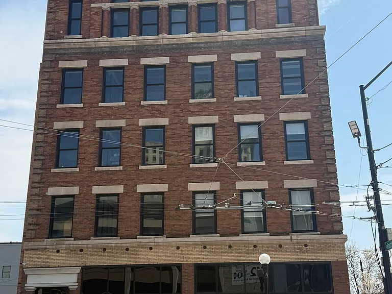 50 S Jefferson St #504 — Photo 17