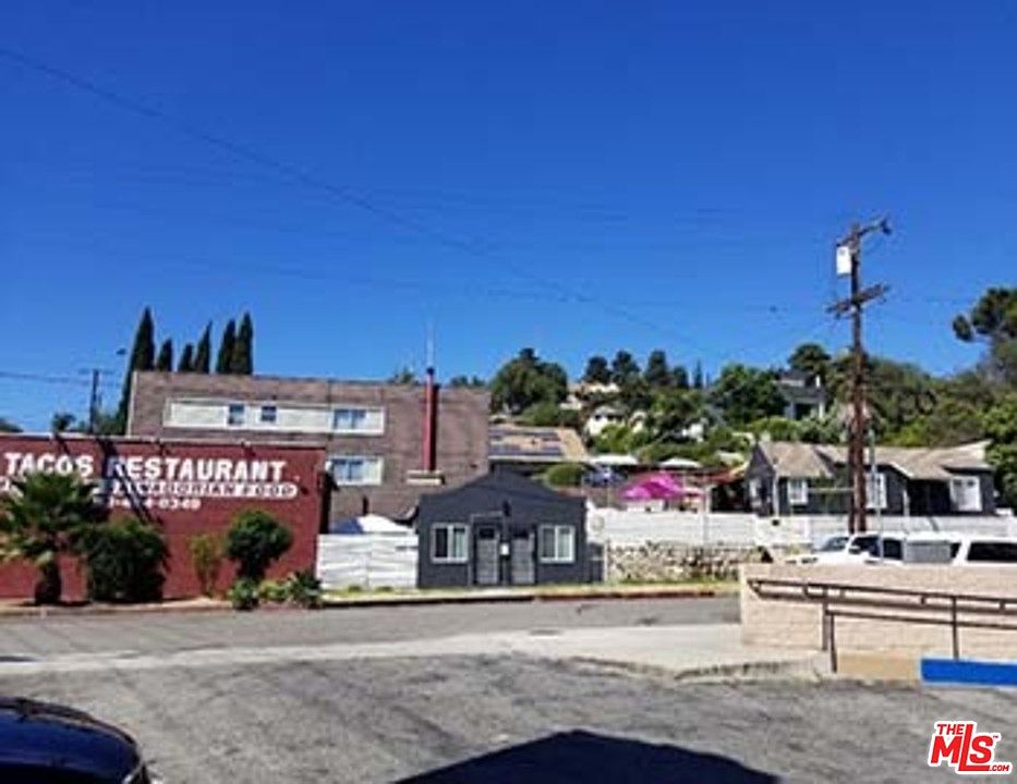 1st image of 1600 N Alvarado St