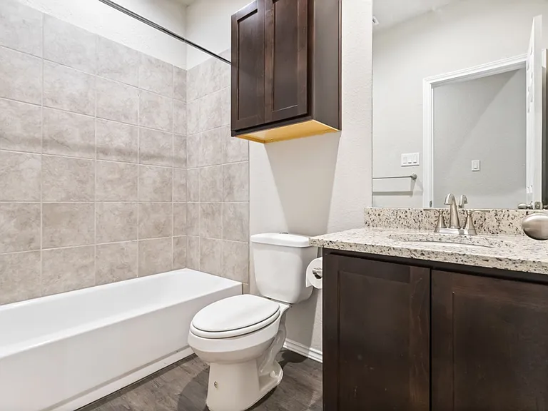 636 Heathers Way — Photo 19