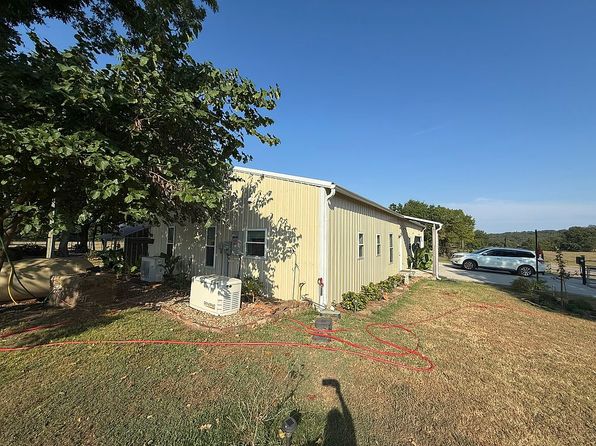 4235 E Highway 10