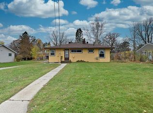 718 NE 6th Ave, Grand Rapids, MN 55744