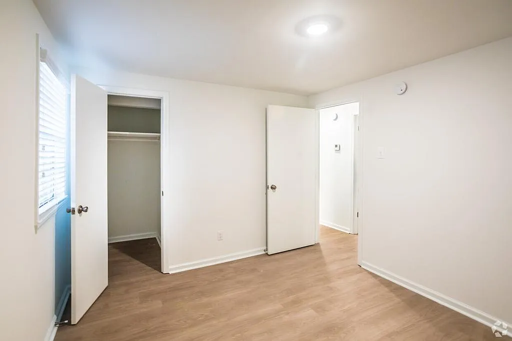2 bed, $1,225 — Photo 4