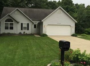 3565 Pondview Dr, Kalamazoo, MI 49009