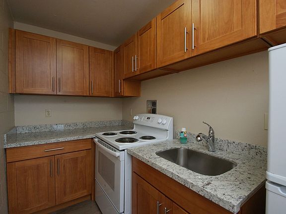 2nd image of 2840 Eastlake Ave E APT 615