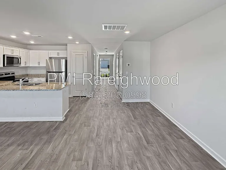 3307 Alibird Ln — Photo 7