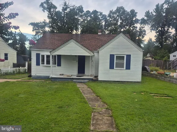 103 Mohican Dr, Oxon Hill, MD 20745