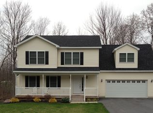 96 Round Lake Rd, Ballston Lake, NY 12019