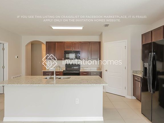 4th image of 3303 San Moise Pl