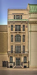 9 East 89th Street in Carnegie Hill