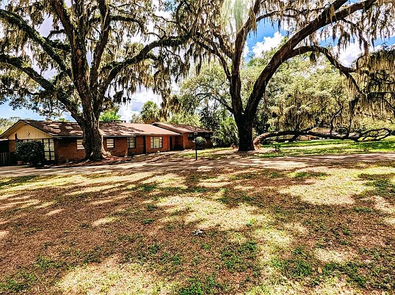 5309 County Road 114D — Photo 1