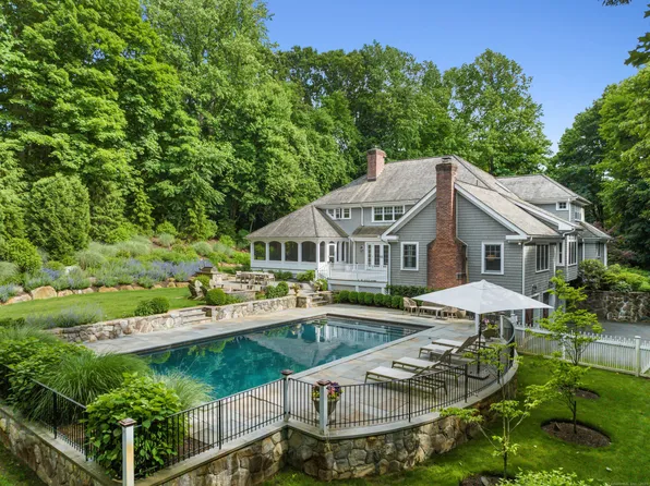 38 Fitch Lane, New Canaan, CT 06840