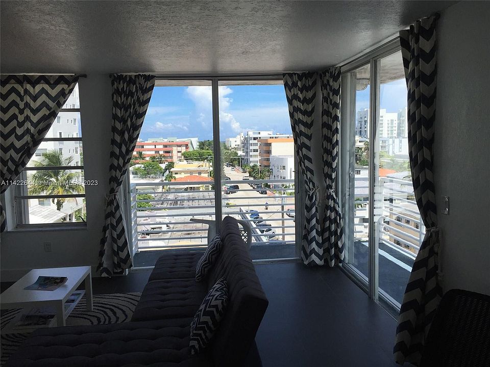 1st image of 7800 Carlyle Ave APT 6A