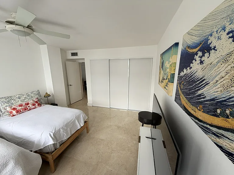 1420 Brickell Bay Dr #1108 — Photo 31
