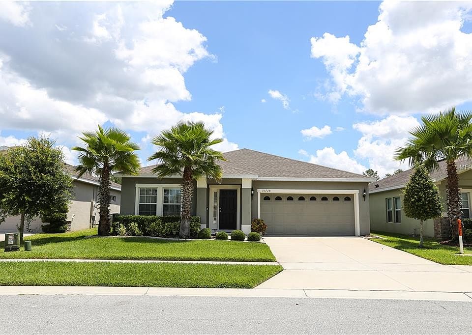 1st image of 10728 Clover Walk Dr