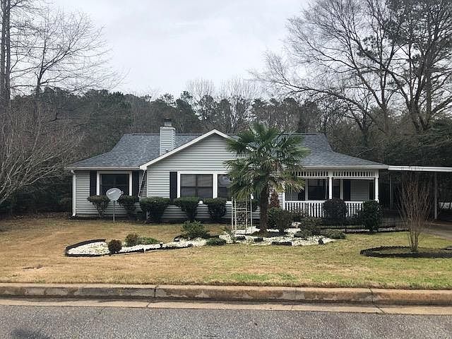 1st image of 136 Crawford Dr