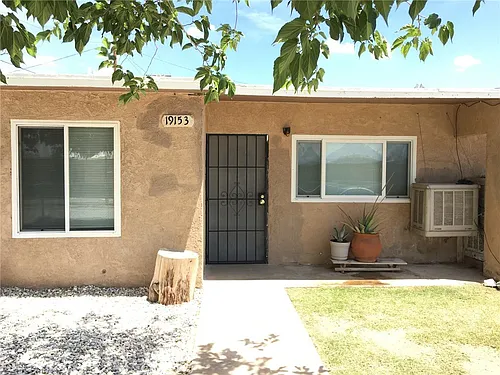 19153 1st St Photo 1