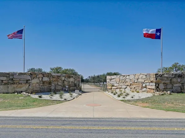 6600 W State Highway 71, Llano, TX 78643