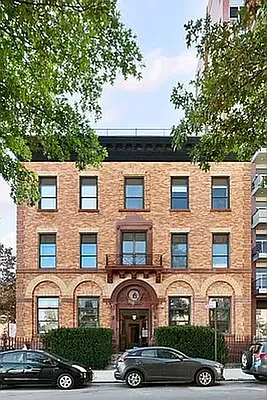 Rented by Compass | media 13