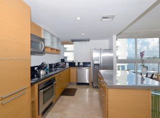 7929 West Dr #403-N, Miami Beach, FL 33141