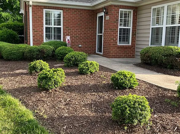 213 Villa Dr, Smithfield, VA 23430