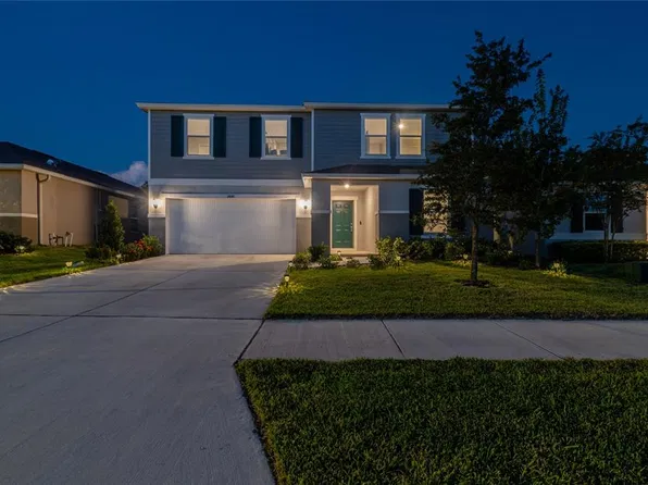 3810 Reflection Dock Dr, Seffner, FL 33584