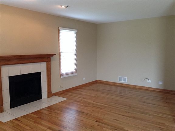 4th image of 24905 Vermette Rd