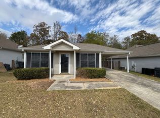154 Cove Lndg, Calera, AL 35040