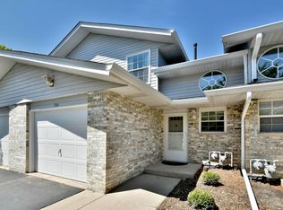 704 N Tamarac Blvd, Addison, IL 60101