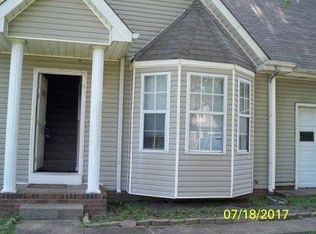 575 Anita Dr, Clarksville, TN 37042