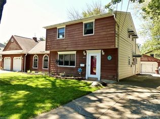 270 Plymouth Dr, Eastlake, OH