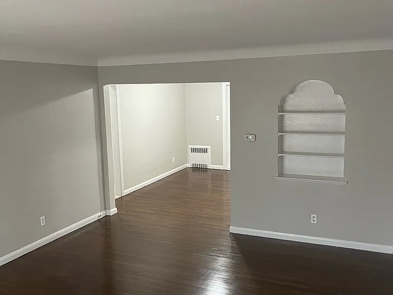 3608 Douglas Rd #2 — Photo 7