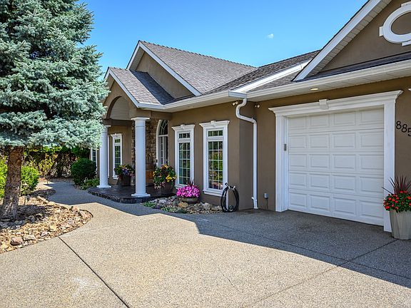 5th image of 8853 Braeburn Dr