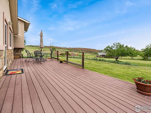 3rd image of 708 Pecan Dr
